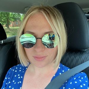 Meet your Posher, Daria